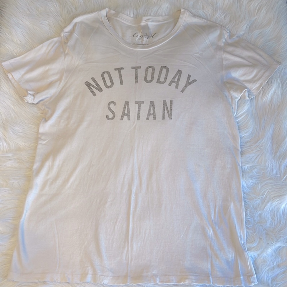 The Light Blonde Women’s M Short Sleeve Shirt